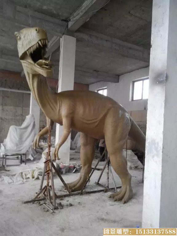 恐龙雕塑，玻璃钢仿真动物雕塑10
