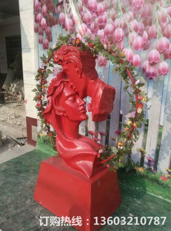 爱情专题雕塑,红色爱情雕塑,男人吻女人雕塑,婚庆装饰2